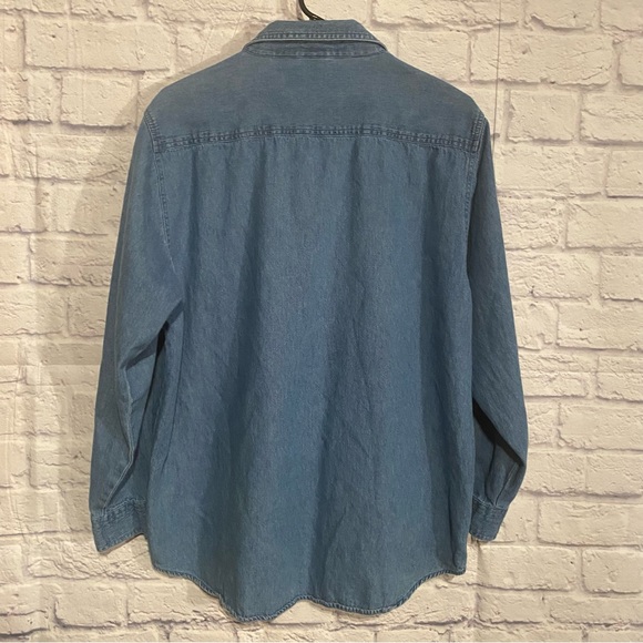 Mickey Unlimited | Button Up Embroidered Shirt L - Picture 3 of 7